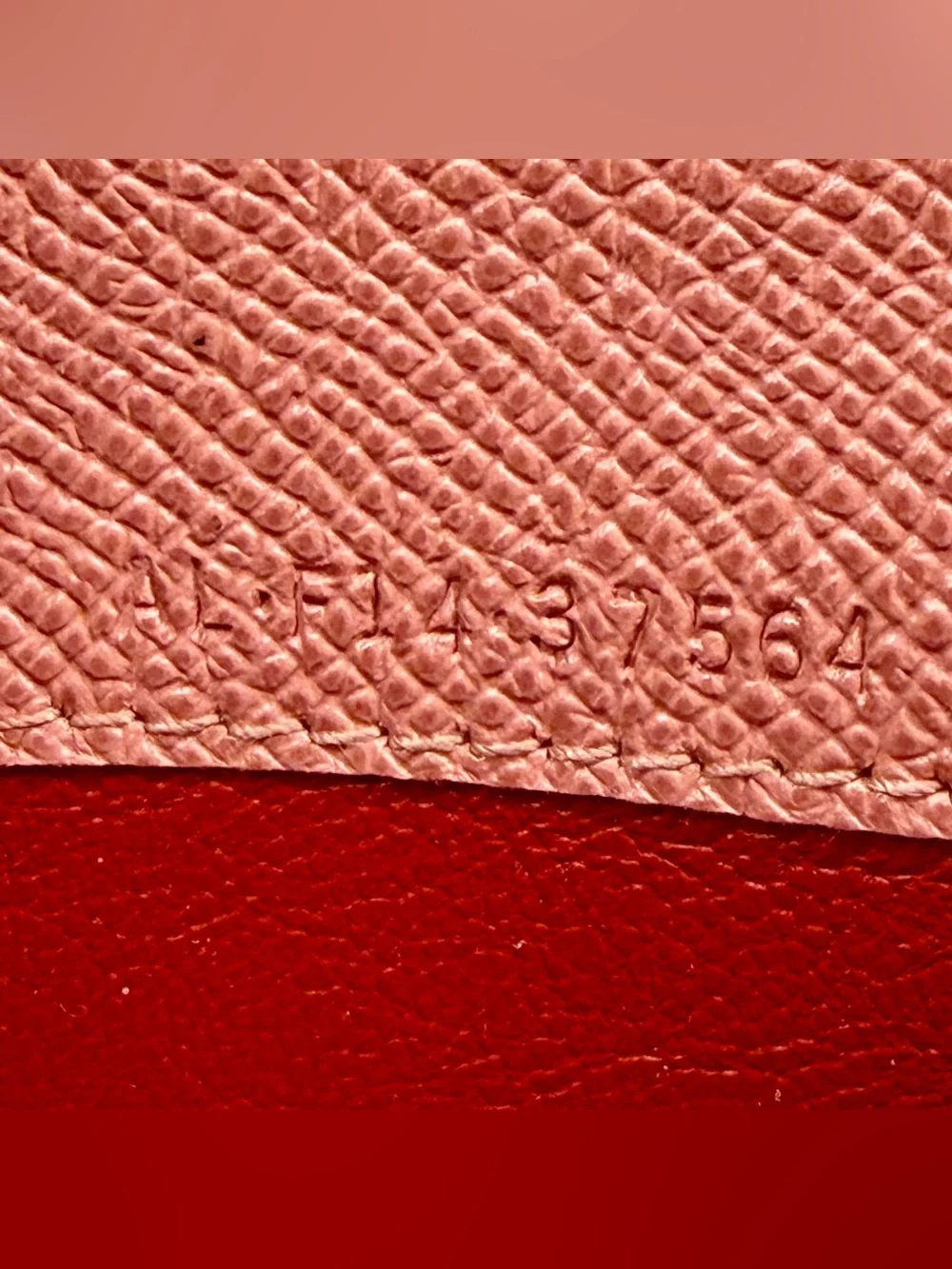 Bvlgari Coral Peach Leather Continental Wallet Signature Ring Clasp Full Set